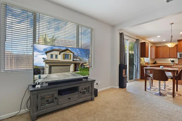 $699,000 | 1047 Lindo Court, Manteca, CA 95337