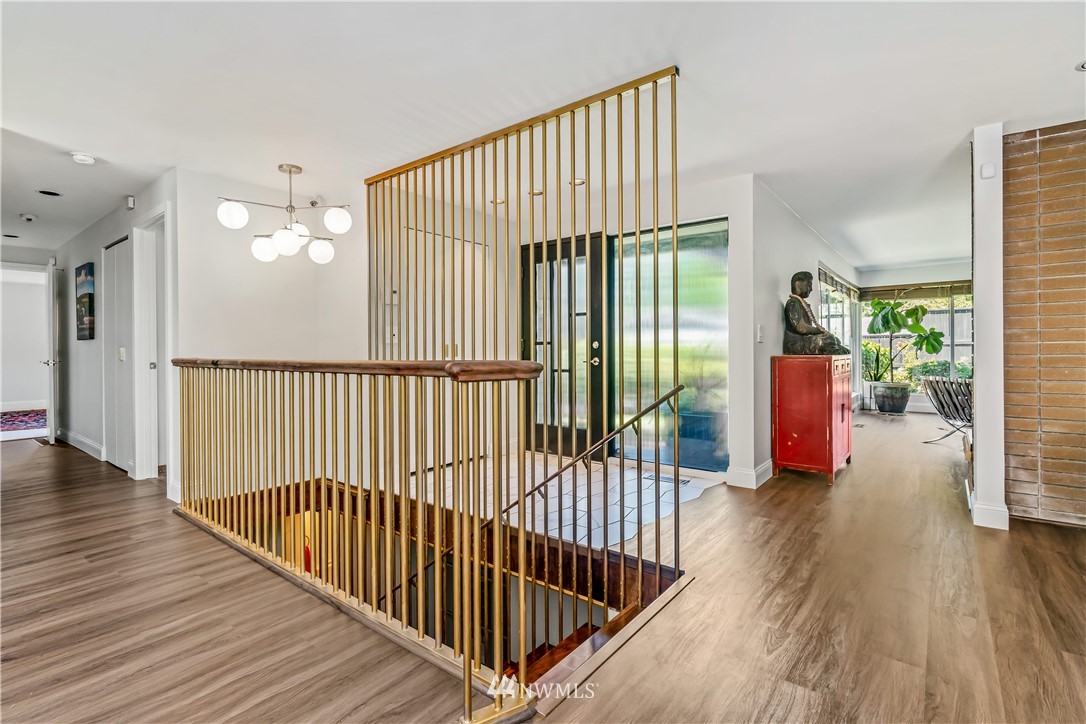 12833 Southeast 45th Place Bellevue, WA 98006 - Photo 23 of 40 a view of a balcony with wooden floor