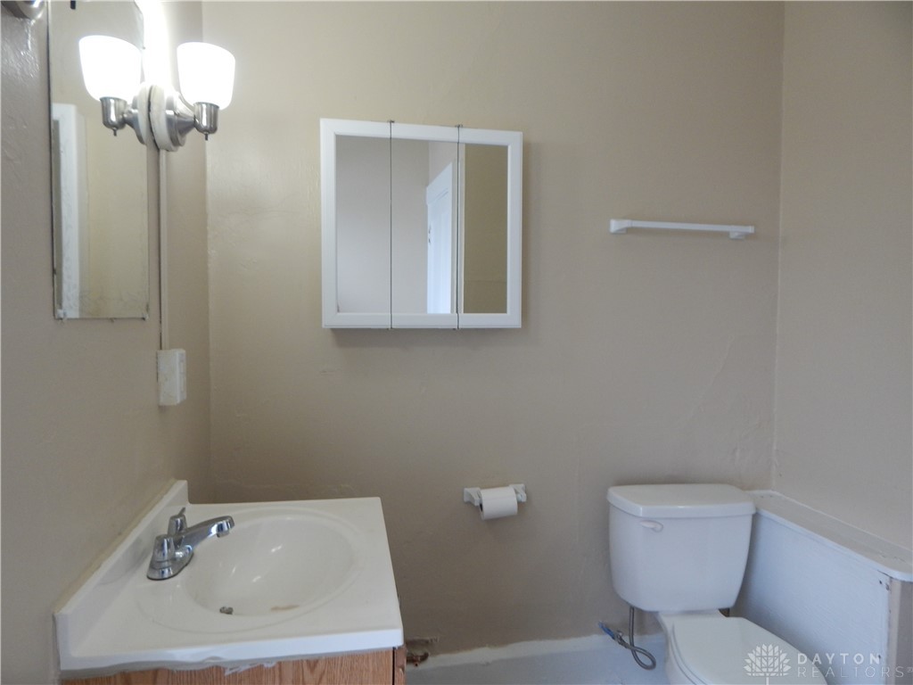 231 South Shaffer Street, Unit 1/2 Springfield, OH 45506 - Photo 11 of 14