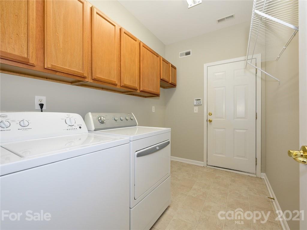 955 Platinum Drive Fort Mill, SC 29708 - Photo 32 of 37 a utility room with dryer and washer