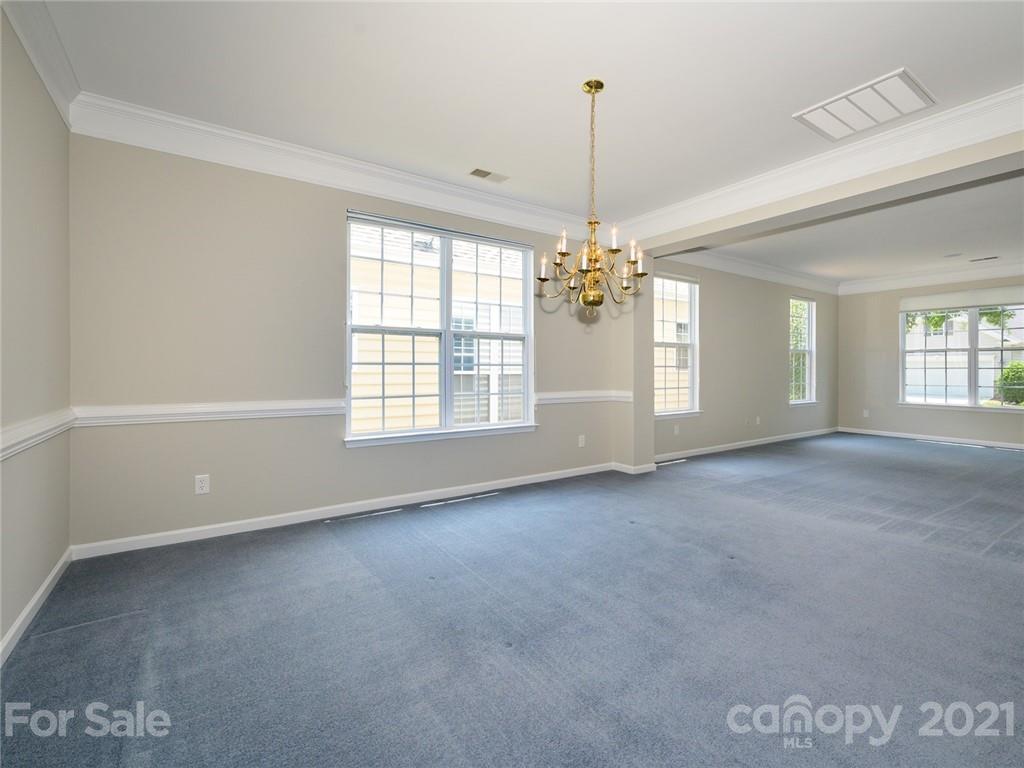 955 Platinum Drive Fort Mill, SC 29708 - Photo 10 of 37 a view of an empty room with a window