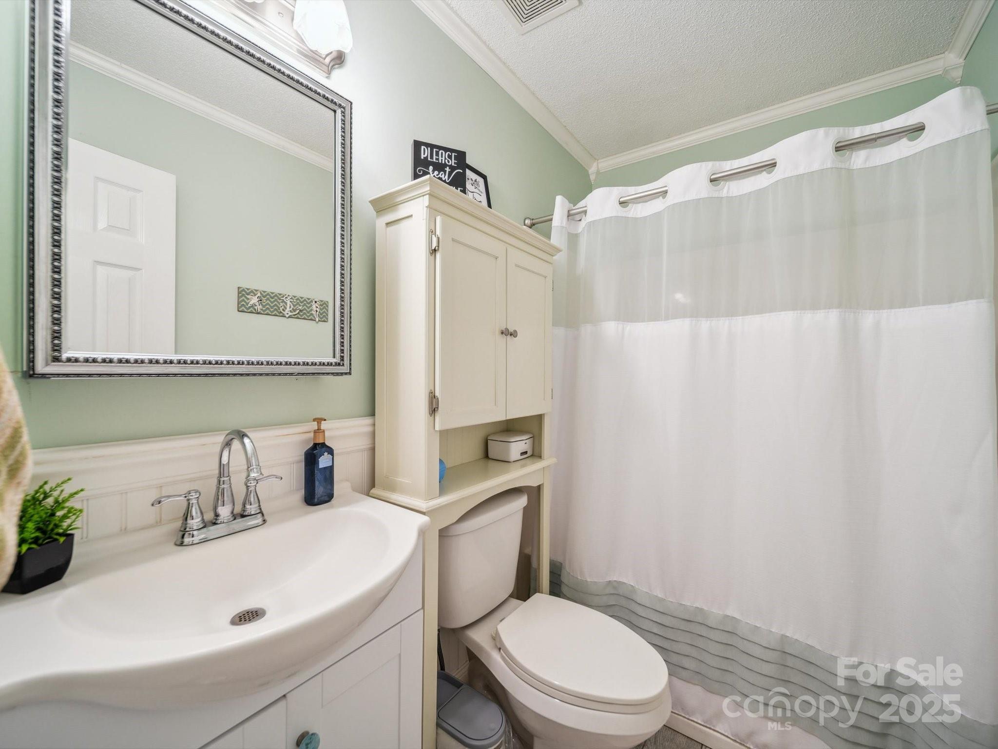 1252 Winding Path Road Lake Wylie, SC 29710 - Photo 26 of 39 Gallery Image 26