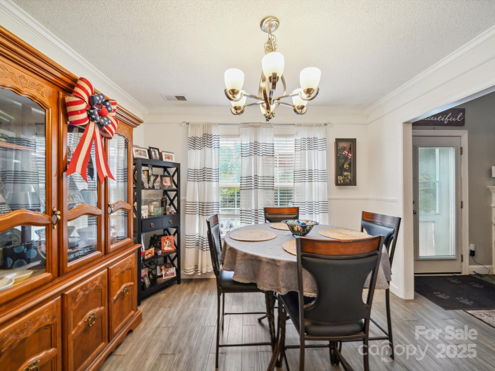 1252 Winding Path Road Lake Wylie, SC 29710 - Photo 9 of 39 Gallery Image 9