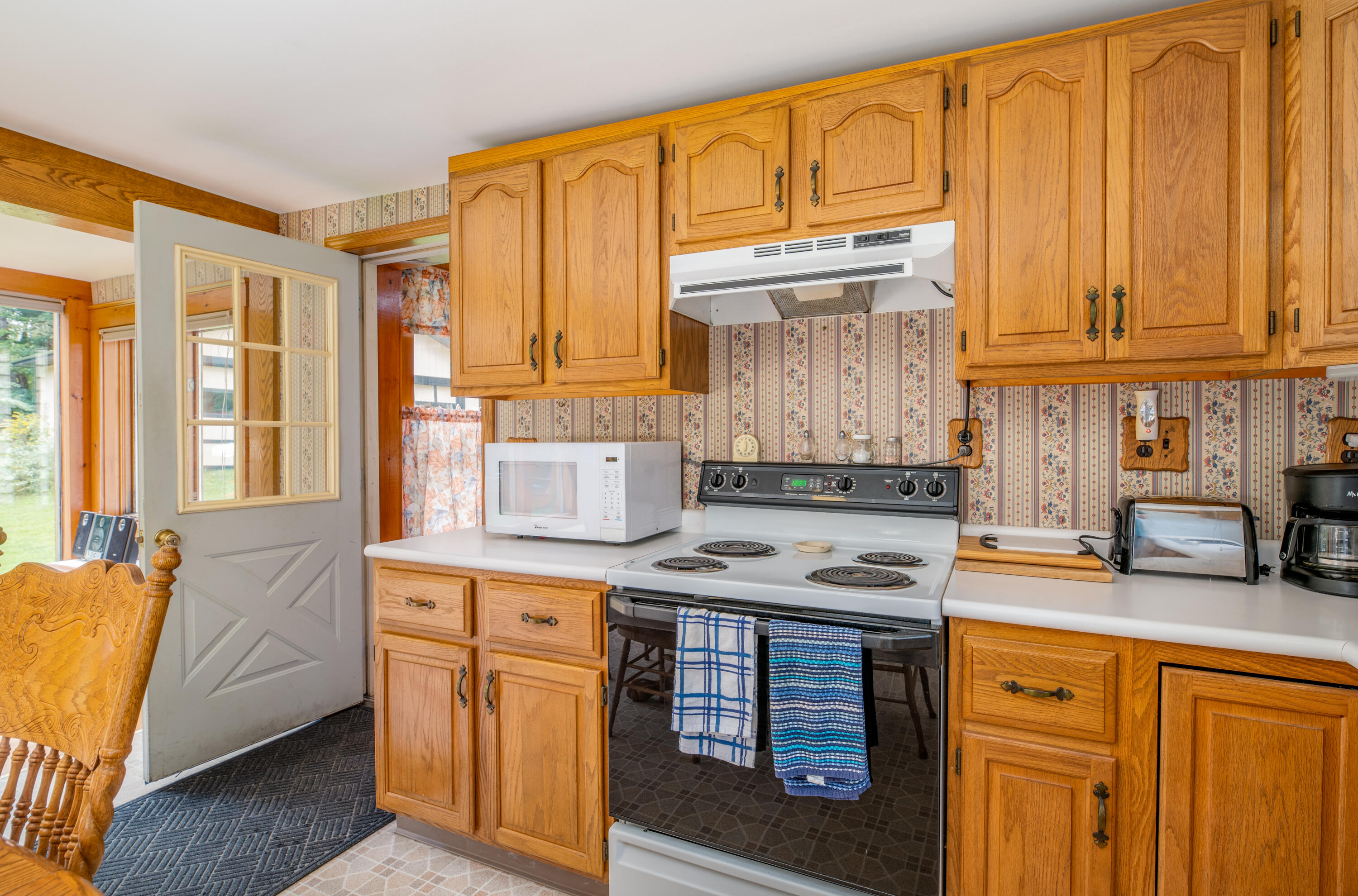 321 Range Road Dover Foxcroft, ME 04426 - Photo 14 of 39 Interior12