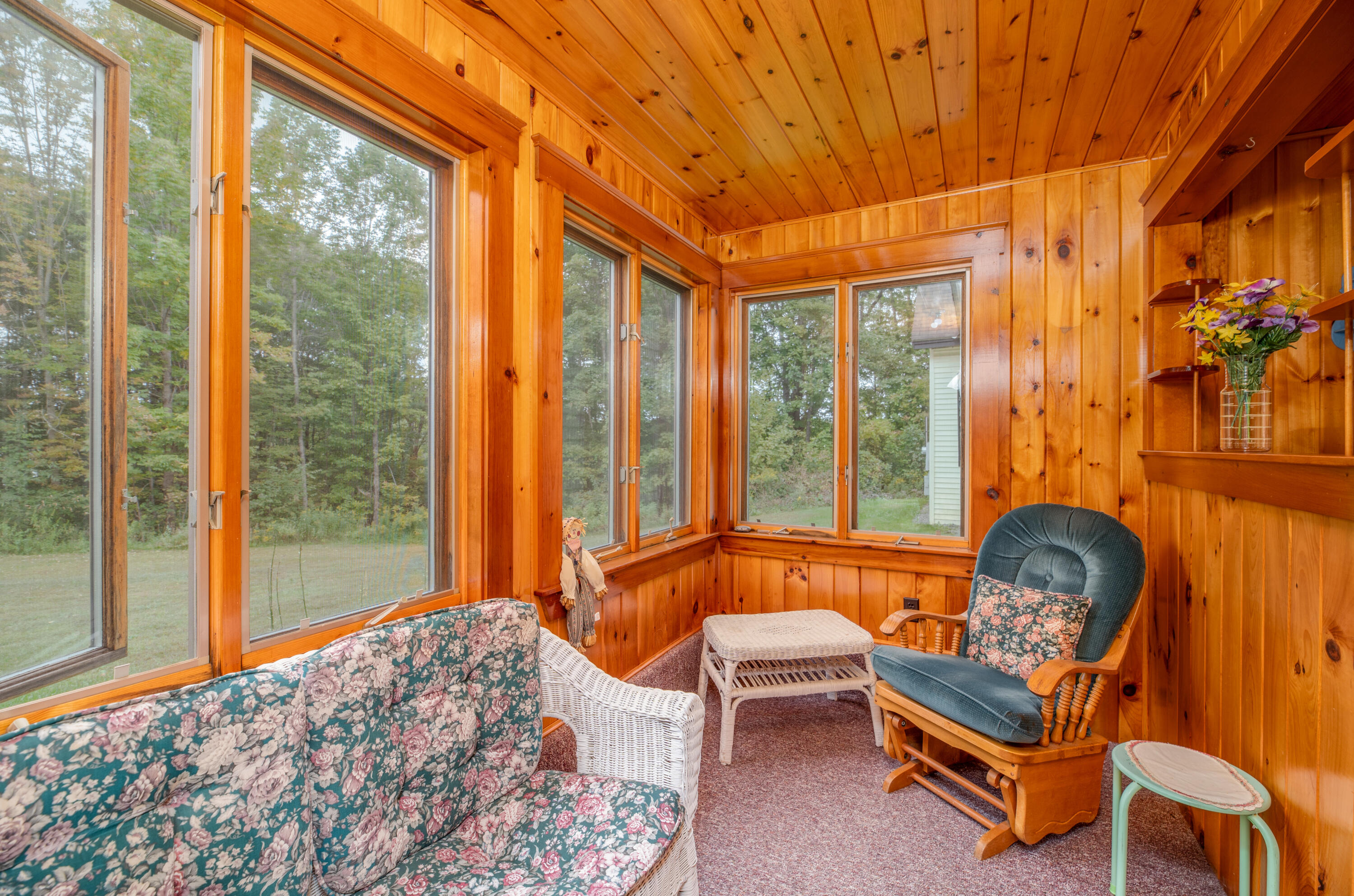 321 Range Road Dover Foxcroft, ME 04426 - Photo 7 of 39 Interior4