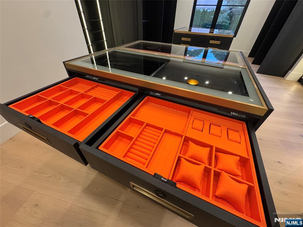 2 Maple Street Englewood Cliffs, NJ 07632 - Photo 25 of 44