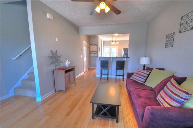 1104 Ransom Way Nashville, TN 37217 - Photo 3 of 12 a living room with furniture and a wooden floor