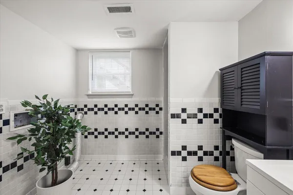 $2,650 | 9121 Potomac Drive, Chattanooga, TN 37421