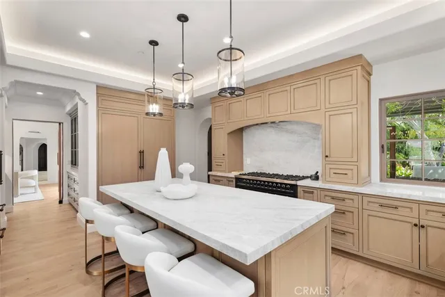 $11,495,000 | 31 Black Hawk, Irvine, CA 92603