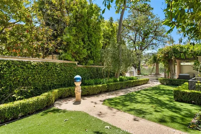 $11,495,000 | 31 Black Hawk, Irvine, CA 92603