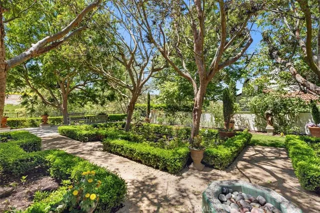 $11,495,000 | 31 Black Hawk, Irvine, CA 92603