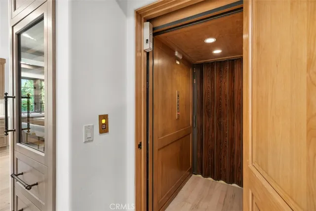 $11,495,000 | 31 Black Hawk, Irvine, CA 92603