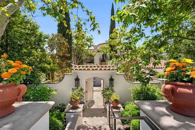 $11,495,000 | 31 Black Hawk, Irvine, CA 92603