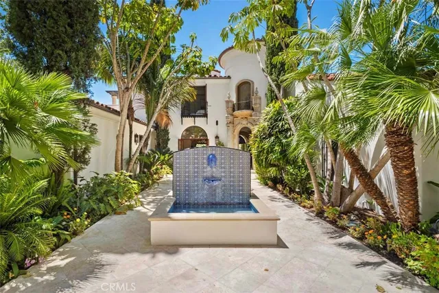 $11,495,000 | 31 Black Hawk, Irvine, CA 92603