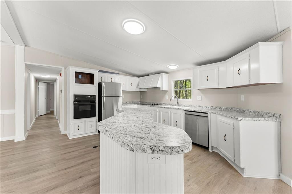 283 Pine Ridge Place Nicholson, GA 30565 - Photo 9 of 38