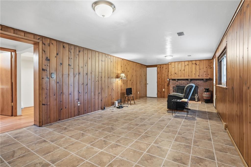 2363 Willowbrook Road Pittsburgh, PA 15241 - Photo 28 of 40 Gallery Image 28