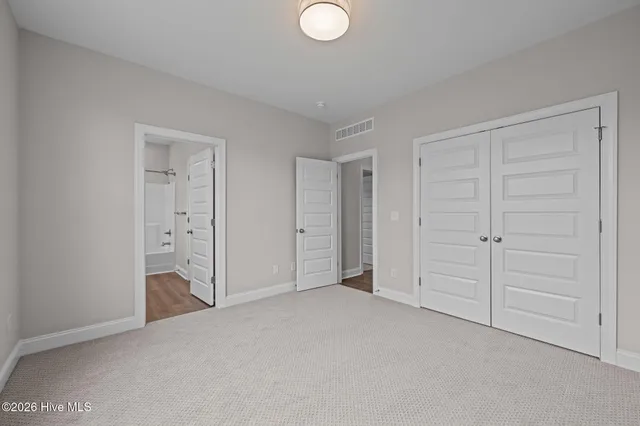 $445,400 | 2014 Brighton Drive, New Bern, NC 28562