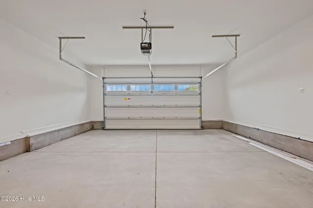 $445,400 | 2014 Brighton Drive, New Bern, NC 28562