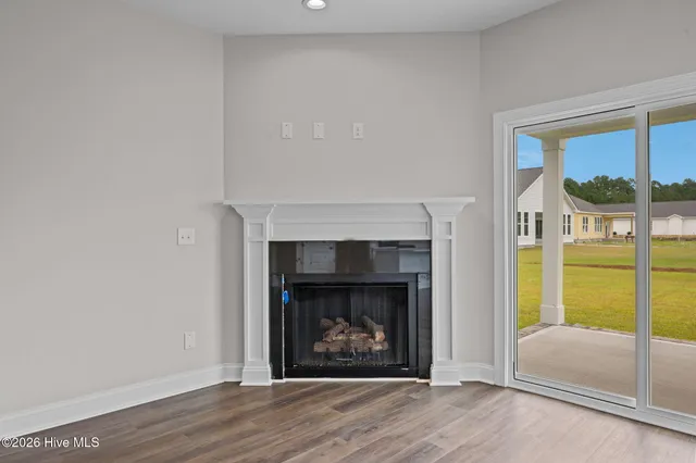 $445,400 | 2014 Brighton Drive, New Bern, NC 28562