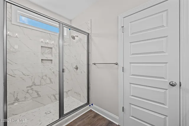 $445,400 | 2014 Brighton Drive, New Bern, NC 28562