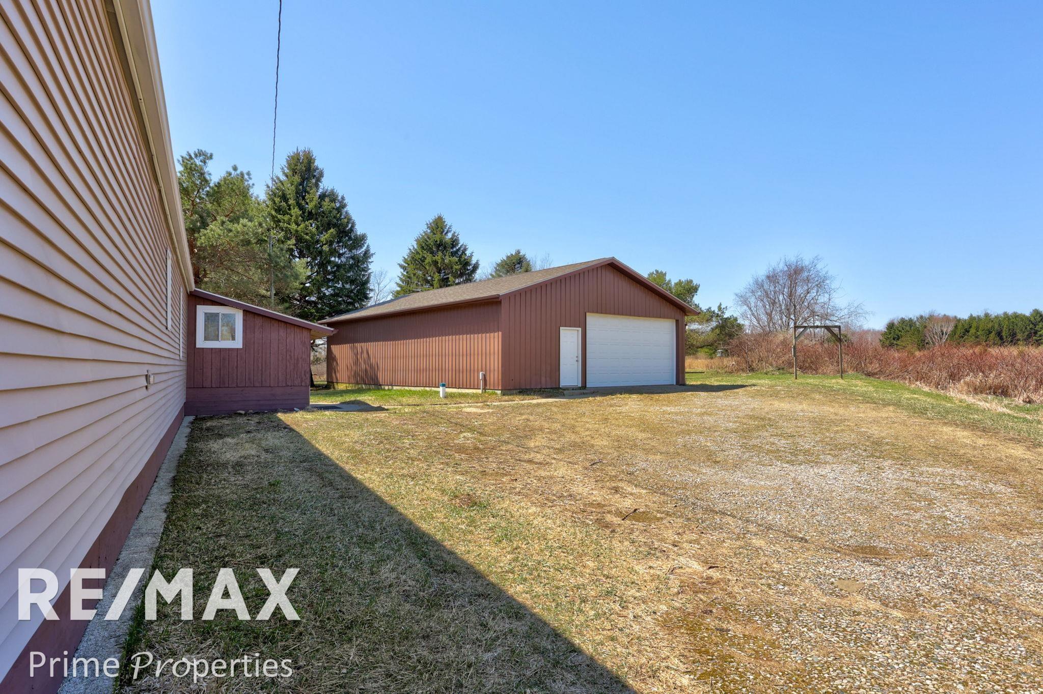 5088 Treasurer Road Mayville, MI 48744 - Photo 29 of 51 50204424-341ed9bd-164a-4b66-ad79-4d32788c733d.JPG