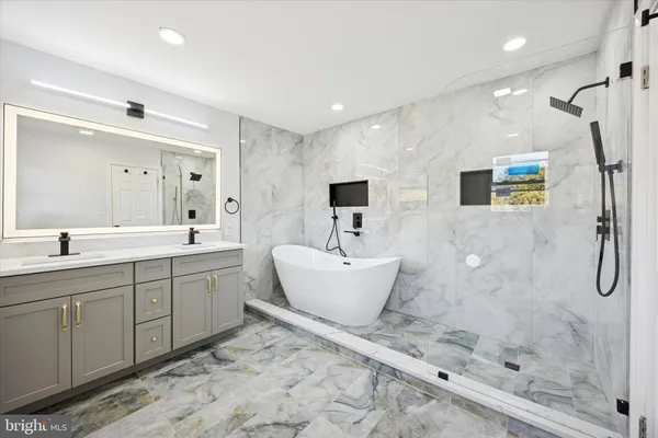 $645,000 | 5 South Syracuse Drive, Cherry Hill, NJ 08034