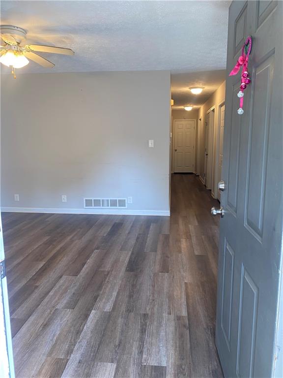 721 Mill Street Southeast Gainesville, GA 30501 - Photo 7 of 23