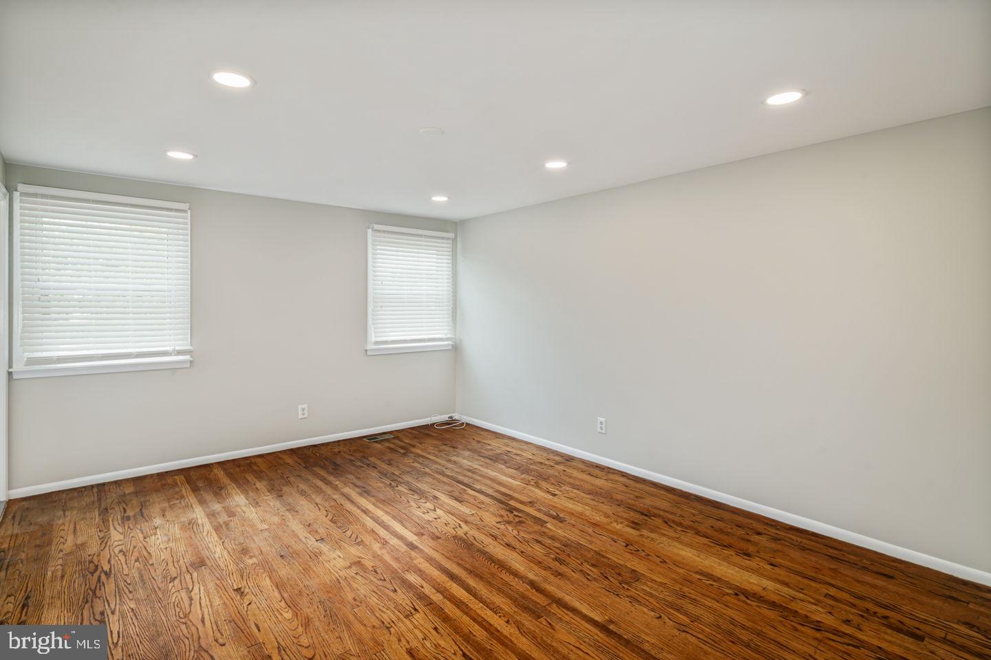 813 Cotswold Road Somerdale, NJ 08083 - Photo 26 of 30 Gallery Image 26