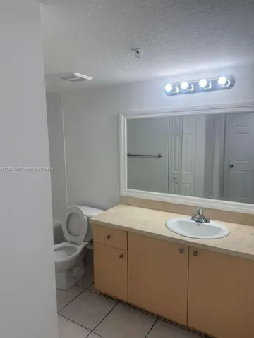 $2,100 | 4211 San Marino Boulevard, Unit 301, West Palm Beach, FL 33409