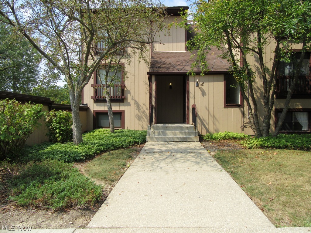 1105 Canyon View Road, Unit 102 Northfield, OH 44067 - Photo 2 of 18
