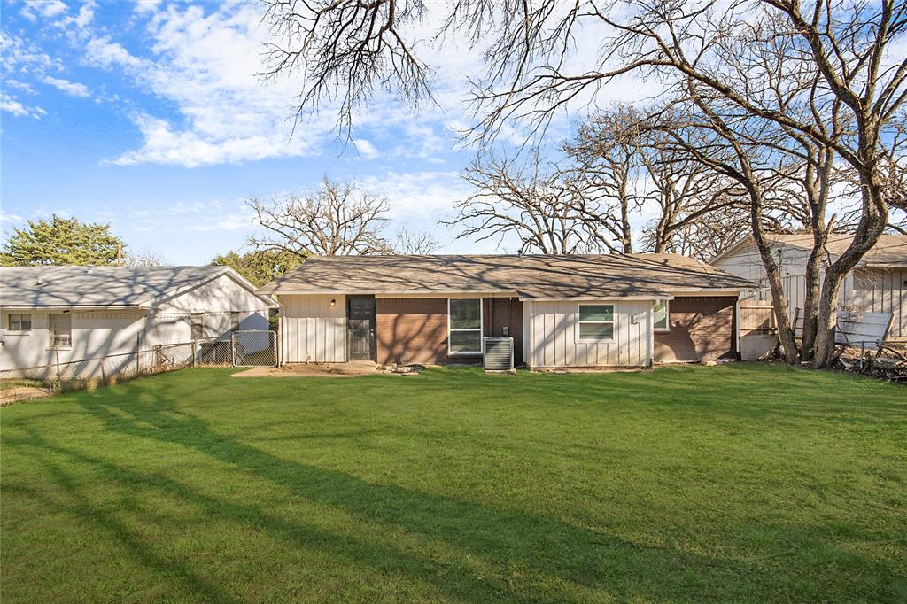 2425 Avis Street Mesquite, TX 75149 - Photo 18 of 21