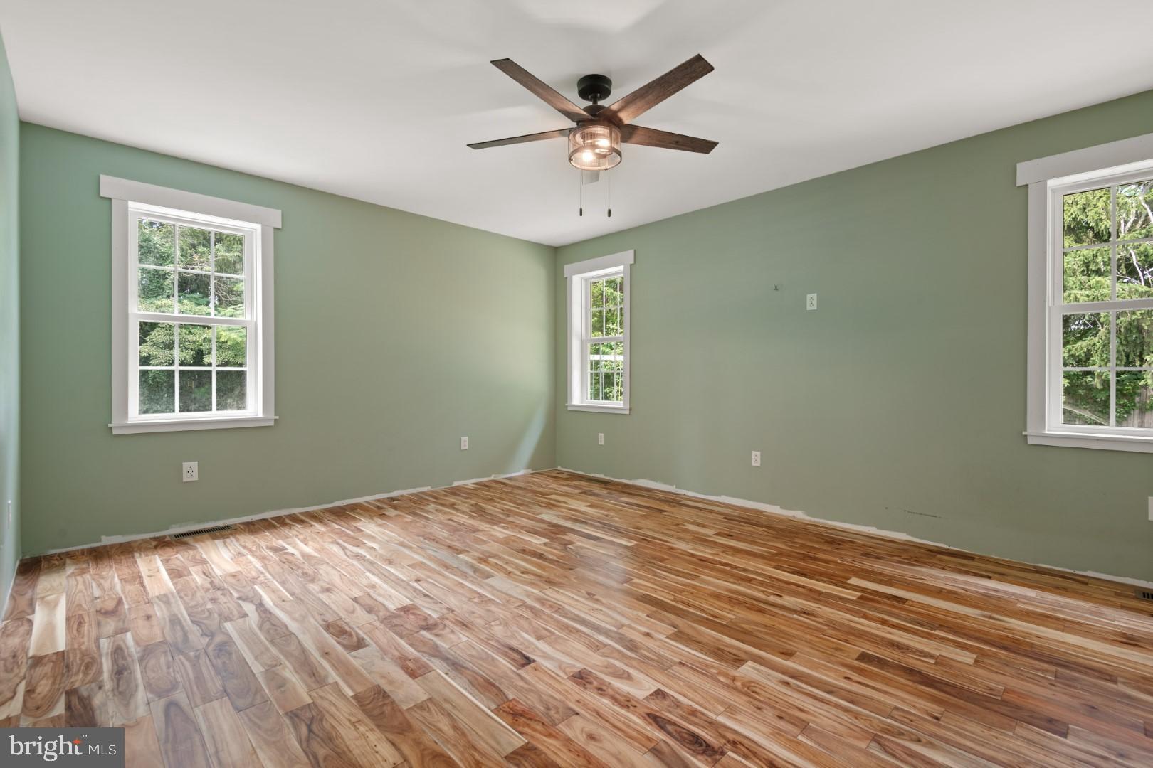 4021 Old Orchard Road York, PA 17402 - Photo 16 of 45 Gallery Image 16