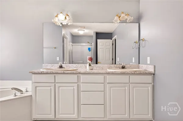 $2,250 | 126 Hopeland Drive, Savannah, GA 31419