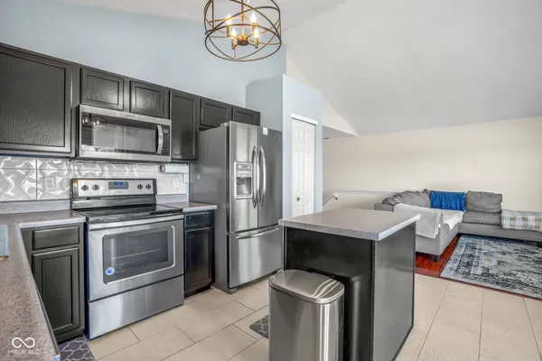 $215,000 | 13266 Komatite Way, Unit 700, Fishers, IN 46038