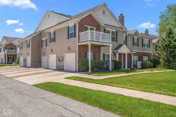 $215,000 | 13266 Komatite Way, Unit 700, Fishers, IN 46038