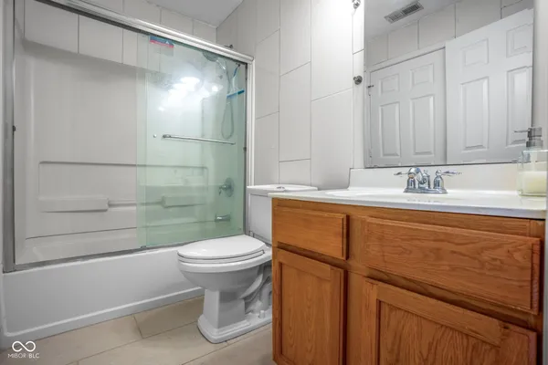 $215,000 | 13266 Komatite Way, Unit 700, Fishers, IN 46038