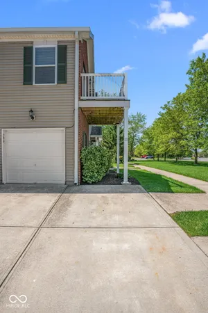 $215,000 | 13266 Komatite Way, Unit 700, Fishers, IN 46038