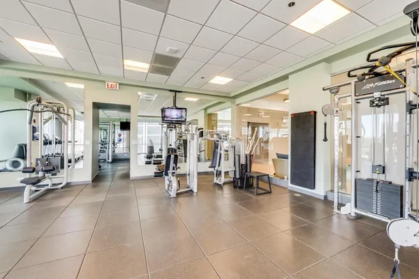 $1,090,000 | 1201 South Prairie Avenue, Unit 3303, Chicago, IL 60605