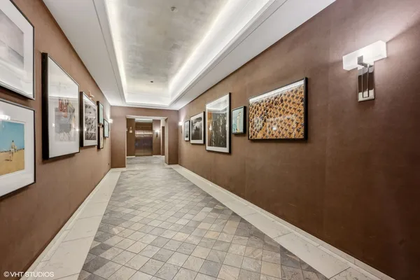 $1,090,000 | 1201 South Prairie Avenue, Unit 3303, Chicago, IL 60605