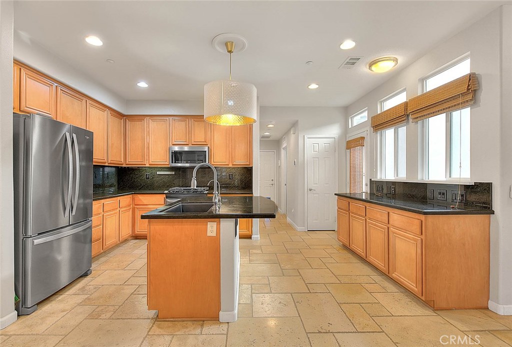 6264 Manzanita Way Riverside, CA 92504 - Photo 16 of 71 Gallery Image 16