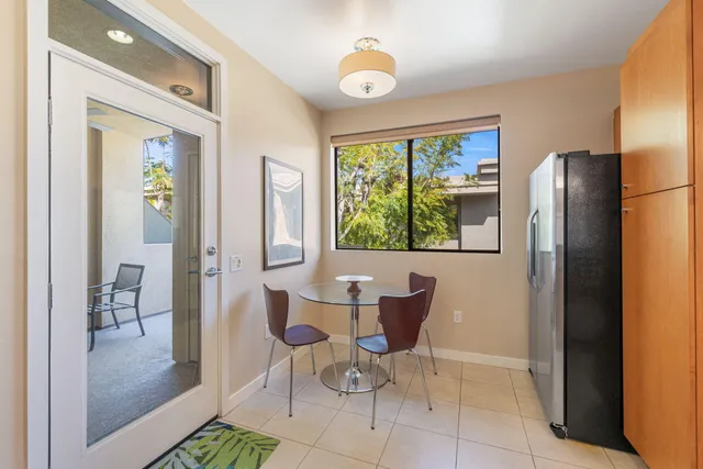 $519,000 | 870 East Palm Canyon Drive, Unit 202, Palm Springs, CA 92264