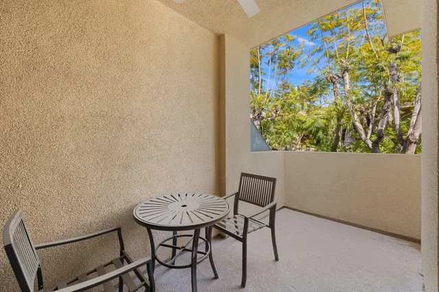 $519,000 | 870 East Palm Canyon Drive, Unit 202, Palm Springs, CA 92264
