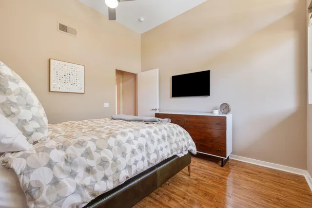 $519,000 | 870 East Palm Canyon Drive, Unit 202, Palm Springs, CA 92264