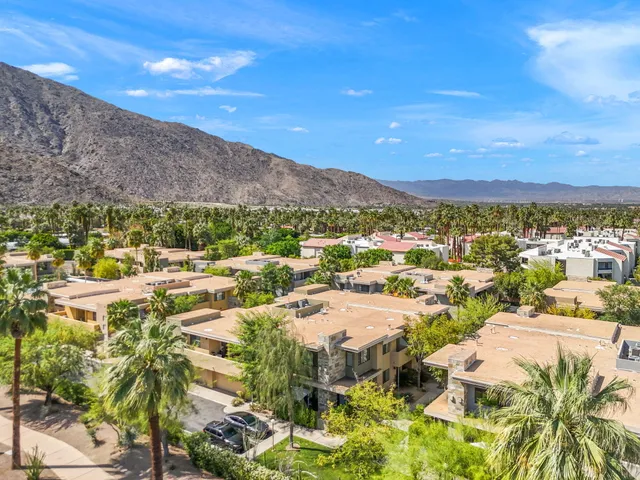 $519,000 | 870 East Palm Canyon Drive, Unit 202, Palm Springs, CA 92264