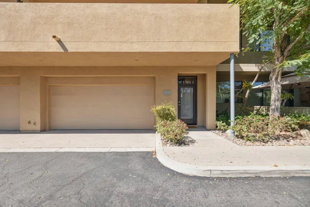 $519,000 | 870 East Palm Canyon Drive, Unit 202, Palm Springs, CA 92264