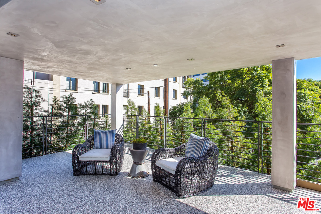 1413 Queens Road Los Angeles, CA 90069 - Photo 41 of 54