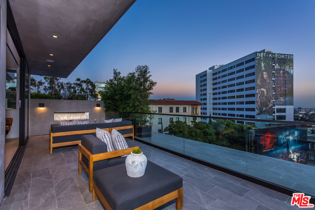 1413 Queens Road Los Angeles, CA 90069 - Photo 43 of 54