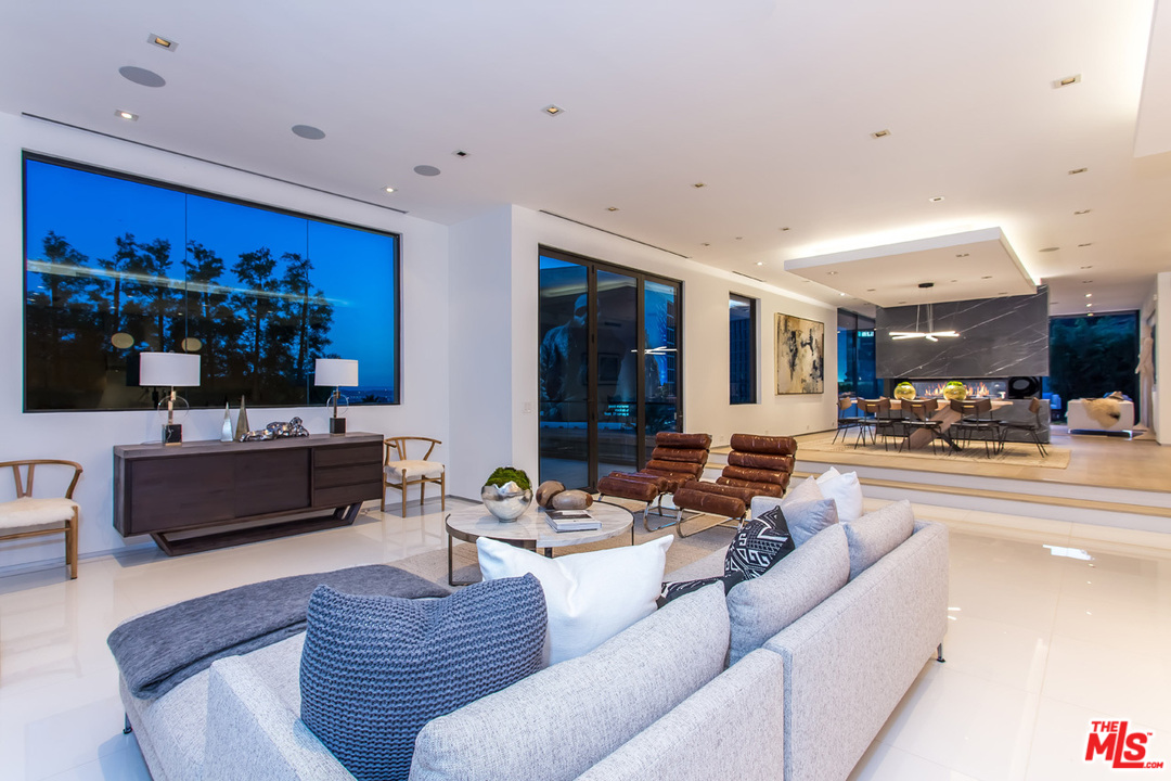 1413 Queens Road Los Angeles, CA 90069 - Photo 44 of 54