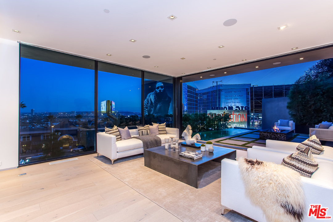 1413 Queens Road Los Angeles, CA 90069 - Photo 46 of 54