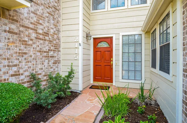 $2,200 | 2115 Echo Ridge, Sugar Land, TX 77478
